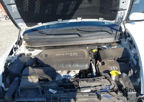 2016 Jeep Cherokee 75Th Anniversary from USA, damaged, VIN 1C4PJMCB5GW367533